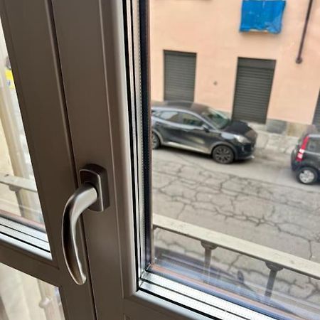 Casa Sassari - Vicino Porta Susa F.S. Torino Kültér fotó