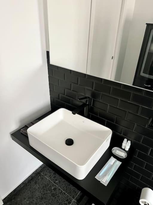 Casa Sassari - Vicino Porta Susa F.S. Torino Kültér fotó