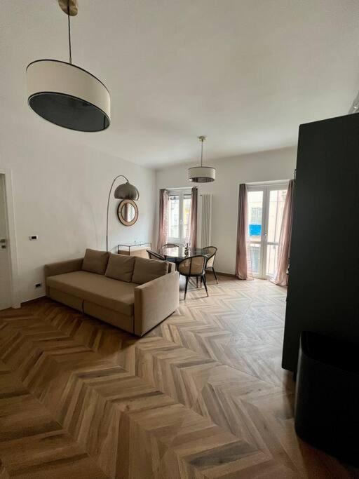 Casa Sassari - Vicino Porta Susa F.S. Torino Kültér fotó